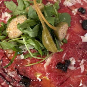 Carpaccio z polędwicy wołowej